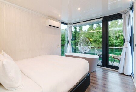 Hébergement insolite romantique, 1 chambre, avec jardin