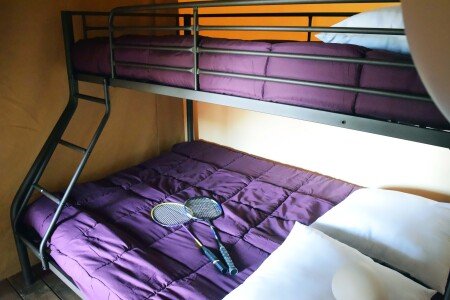 Tente confortable, 2 chambres, avec jardin