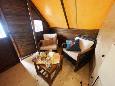 Cabane romantique, 1 chambre, avec jardin