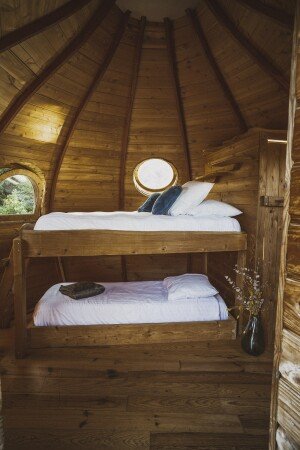 Hébergement insolite 6 voyageurs, avec jardin