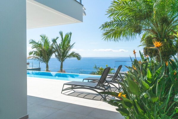 Villa 4 bedrooms, with sea view