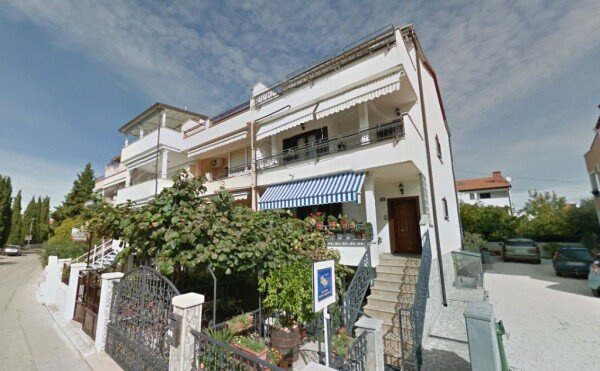 Appartamento 2 camere, con giardino