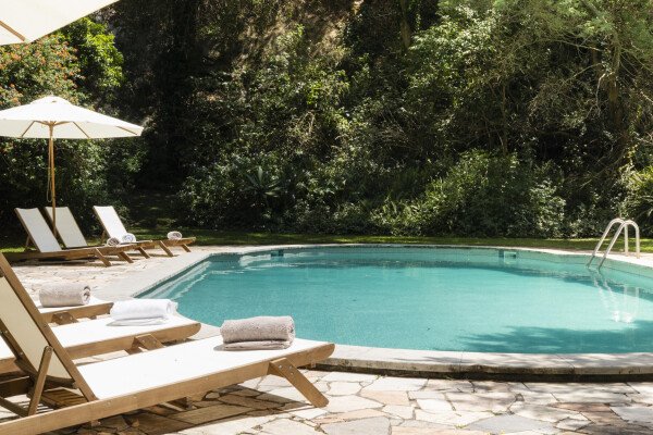 Villa 6 habitaciones, con jardín