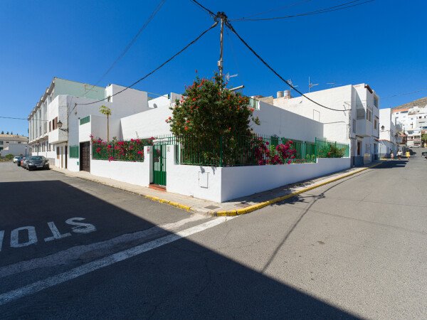 Chalet 3 habitaciones, con jardín