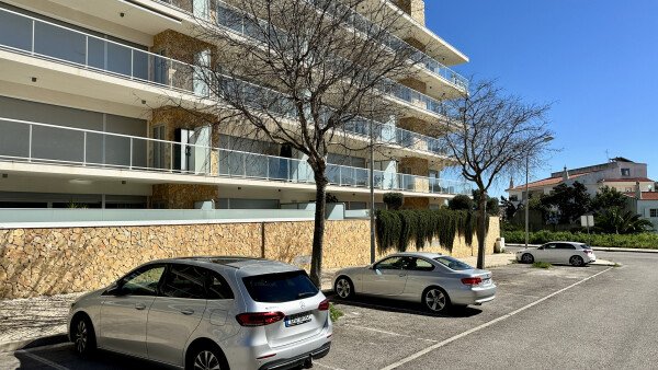 Appartement design, 3 chambres, avec piscine