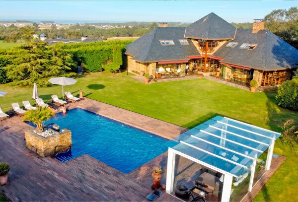 Villa 7 bedrooms, with gym