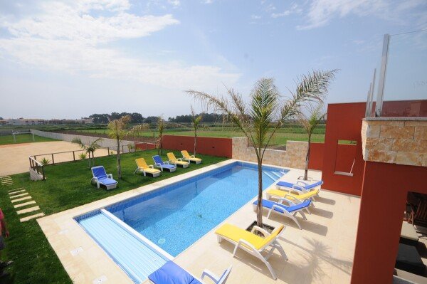 Villa moderne 5 chambres, avec jardin