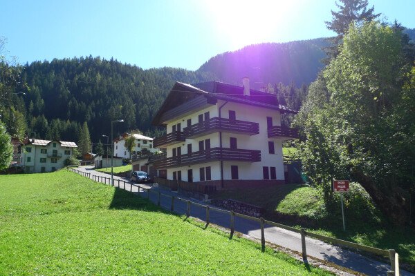 Apartamento 3 quartos, com jardim