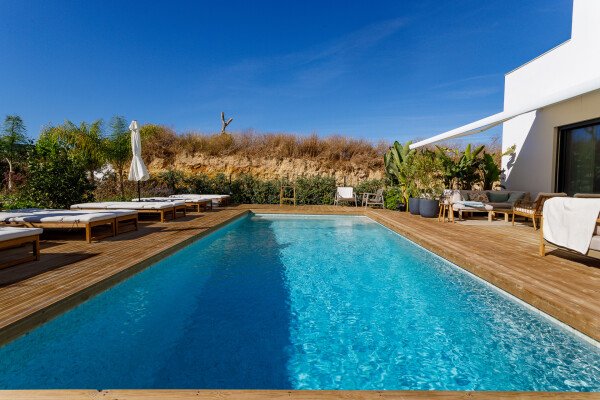 Villa 5 bedrooms, with garden