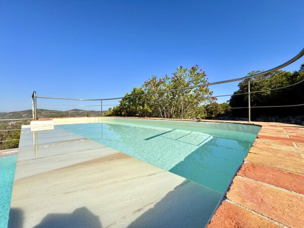 @todoptApartment 3 bedrooms, with garden