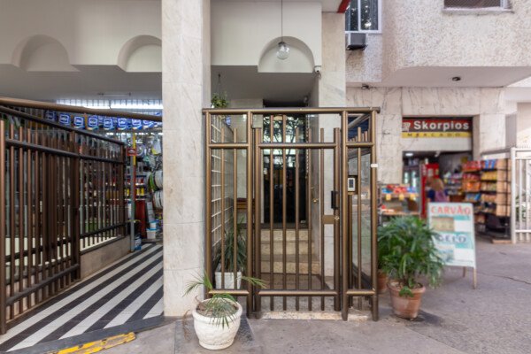 Apartamento 2 quartos, com ar condicionado