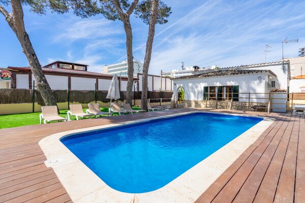 Villa 4 chambres, avec piscine