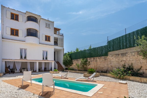 Villa 4 bedrooms, with jacuzzi