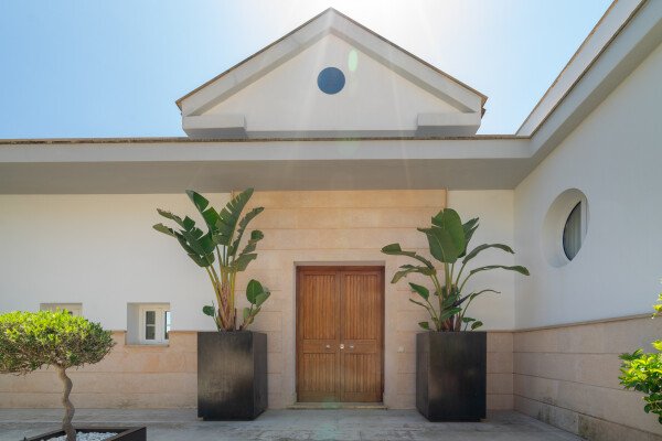 Villa 5 Schlafzimmer, mit Garten