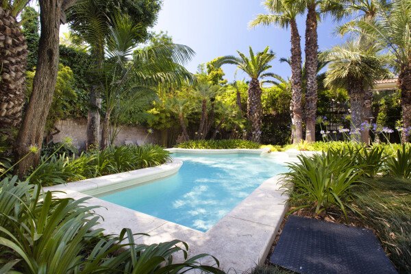 Villa 2 camere, con giardino