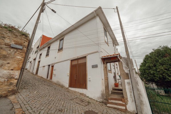 Apartamento 2 habitaciones, con jardín