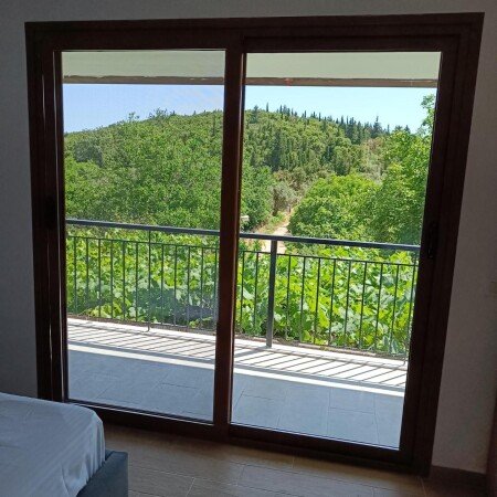 Apartment 4 guests, with garden