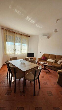 Appartamento 2 camere, con giardino