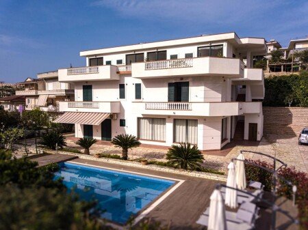 Bed and breakfast 2 ospiti, con piscina