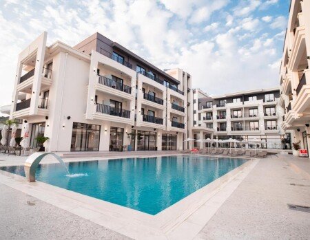 Hotel con piscina