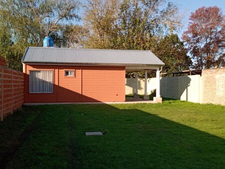 Casa 1 habitación, con jardín
