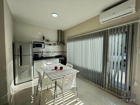 Apartamento 5 huéspedes, con jardín