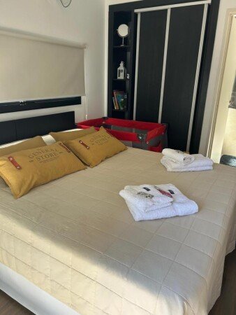 Wohnung 1 Schlafzimmer, mit Klimaanlage