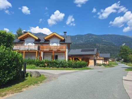 Casa 3 camere, con piscina