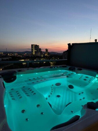 Wohnung 4 Schlafzimmer, mit Whirlpool