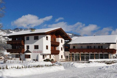 Aparthotel 6 guests, with pool