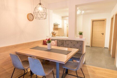 Wohnung 6 Gäste, mit Garten
