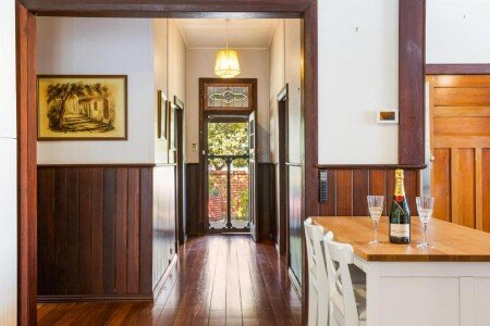 Casa 3 camere, con giardino