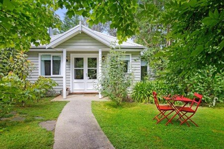 Villa 1 guest, with garden