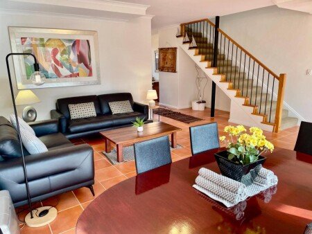 Casa 3 camere, con giardino