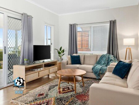 House 3 bedrooms, with garden