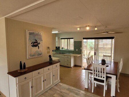 House 4 bedrooms, with garden