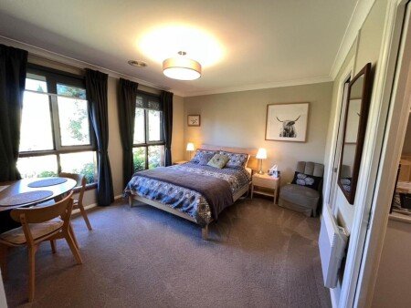 Bed and breakfast 1 bedroom, with garden