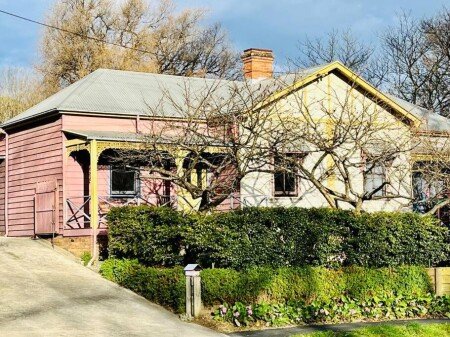 House 2 bedrooms, with garden