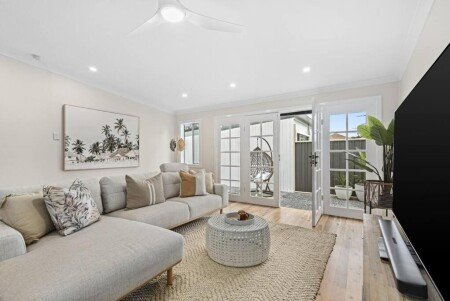 House 3 bedrooms, with garden