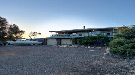 House 3 bedrooms, with air conditioning