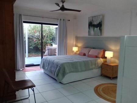 Bed and breakfast 1 bedroom, with garden