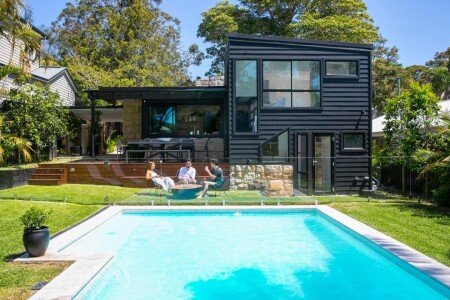 House 4 bedrooms, with pool