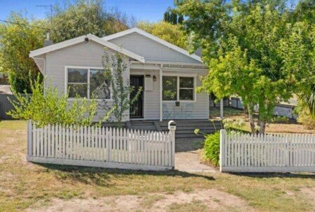 House 2 bedrooms, with garden