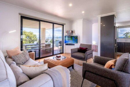 House 3 bedrooms, with garden