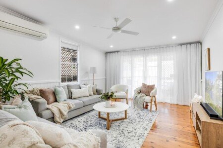 House 3 bedrooms, with garden