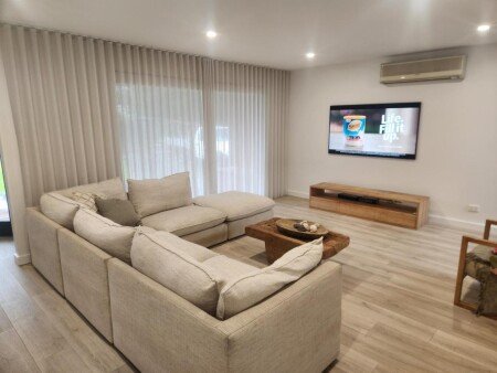 House 4 bedrooms, with garden