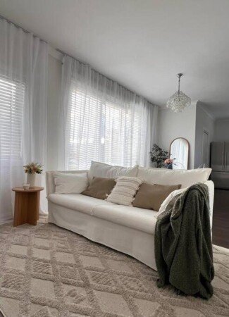 House 3 bedrooms, with parking