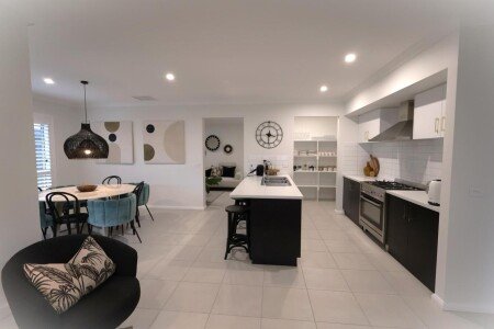 House 4 bedrooms, with garden