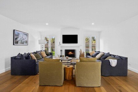 House 4 bedrooms, with pool
