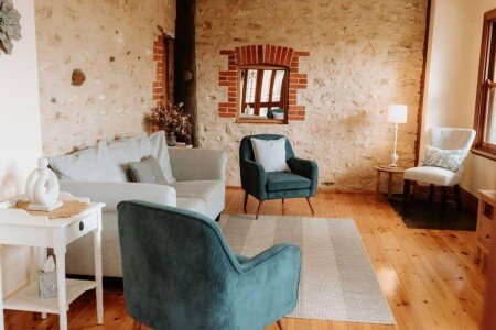 House 2 bedrooms, with pool